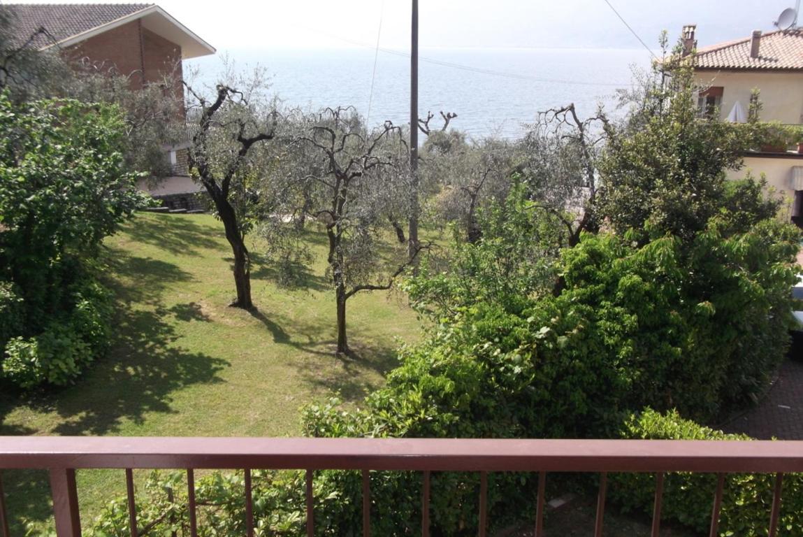 Villa Girasole Torri Del Benaco Buitenkant foto